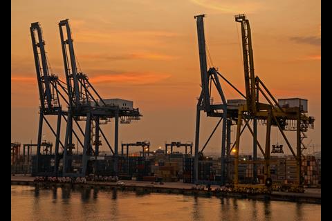 Hutchison’s recently opened US$600m terminal D at Laem Chabang raises the port’s capacity by 40% to 3.5m teu. Credit: bvi4092 CC2.0, Flickr